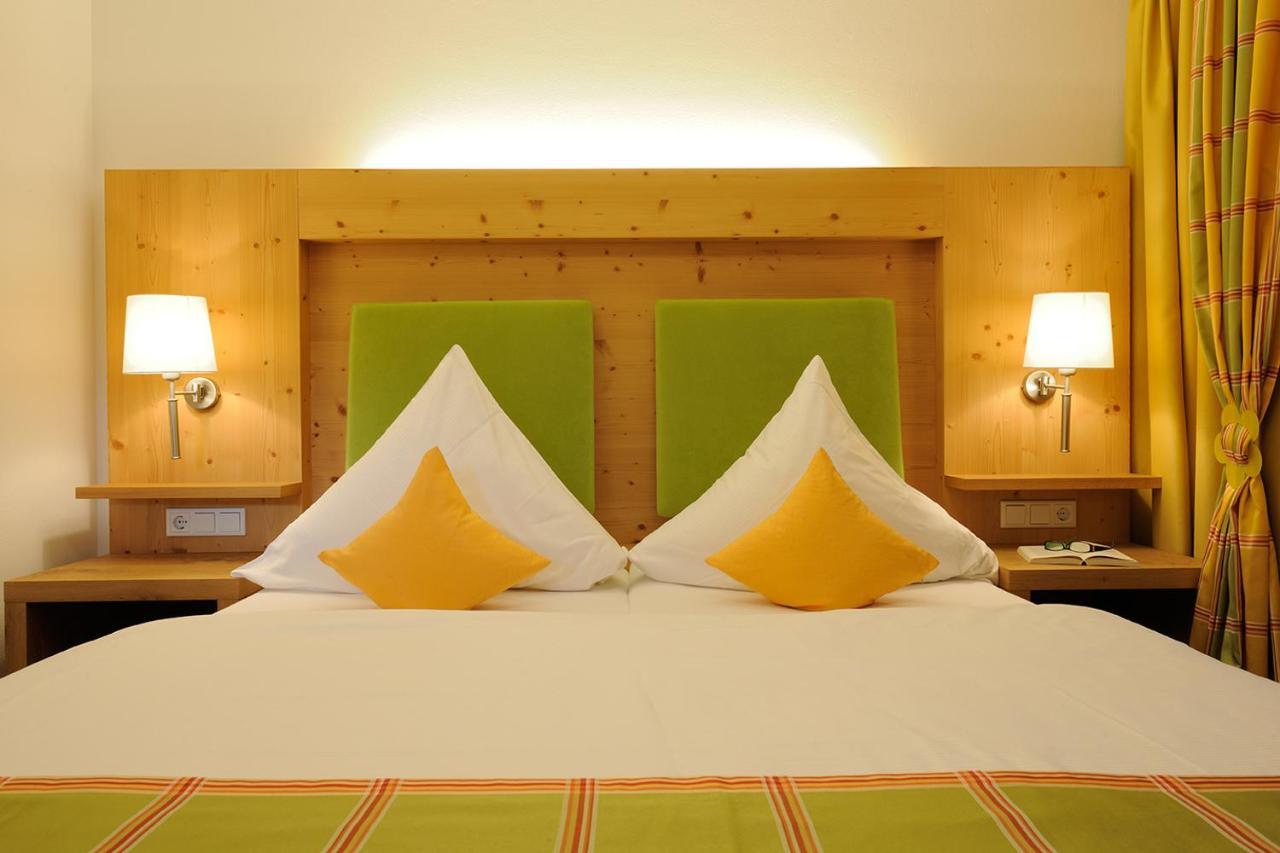 Hotel Marten - Joker Card Partner Saalbach-Hinterglemm Ngoại thất bức ảnh